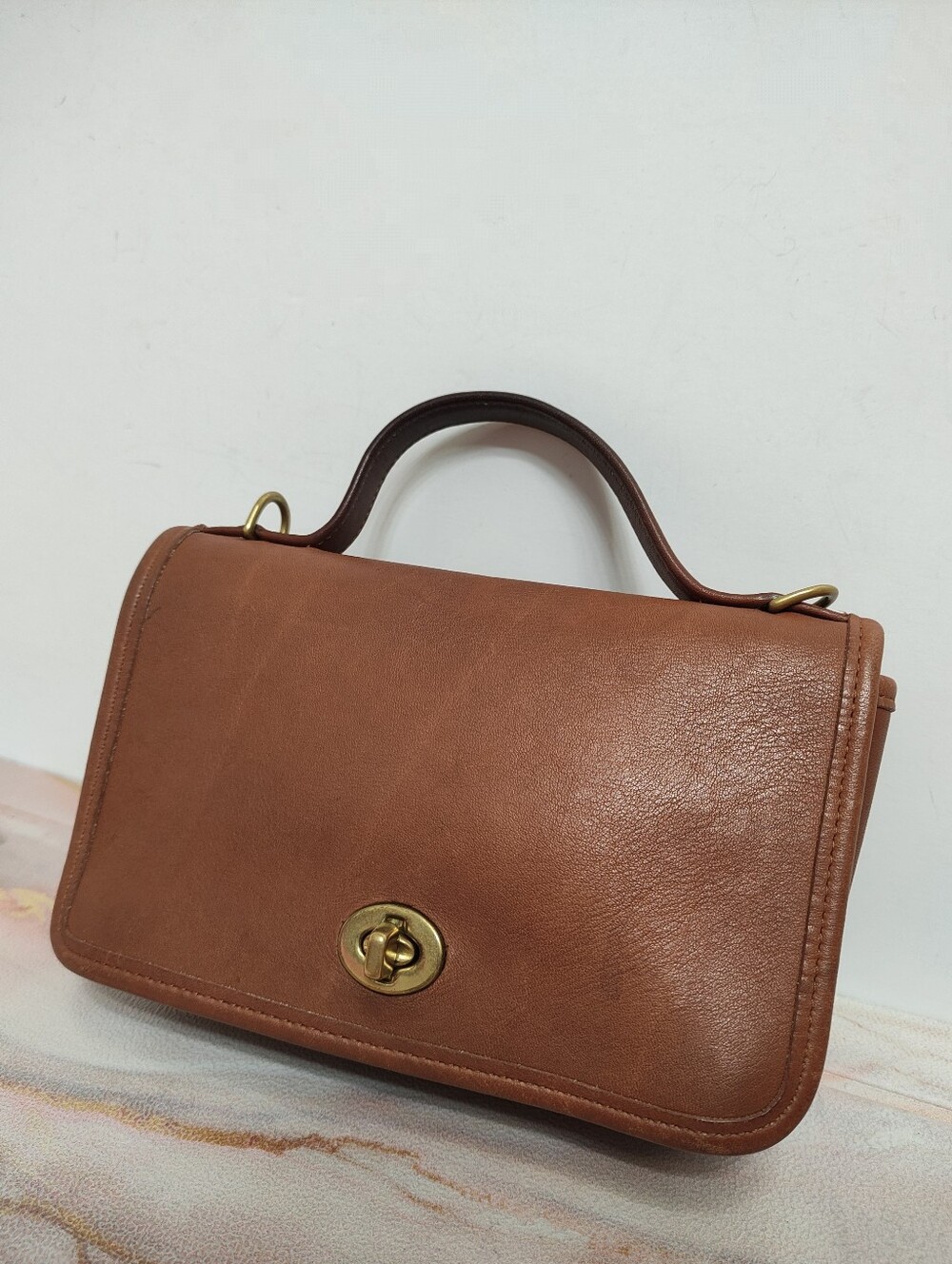 Vintage Coach Casino Bag 9924 British Tan NO STRAP - Picture 4 of 13